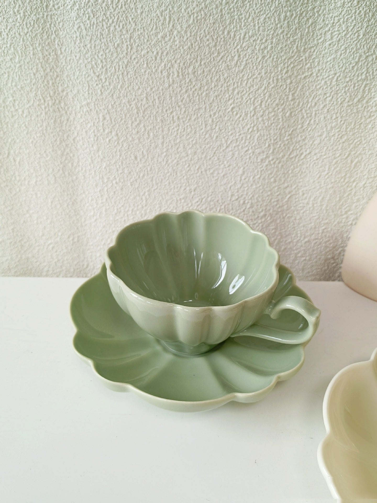 Vintage Ceramic Coffee Set Lotus | 190ml | Japanese Style
