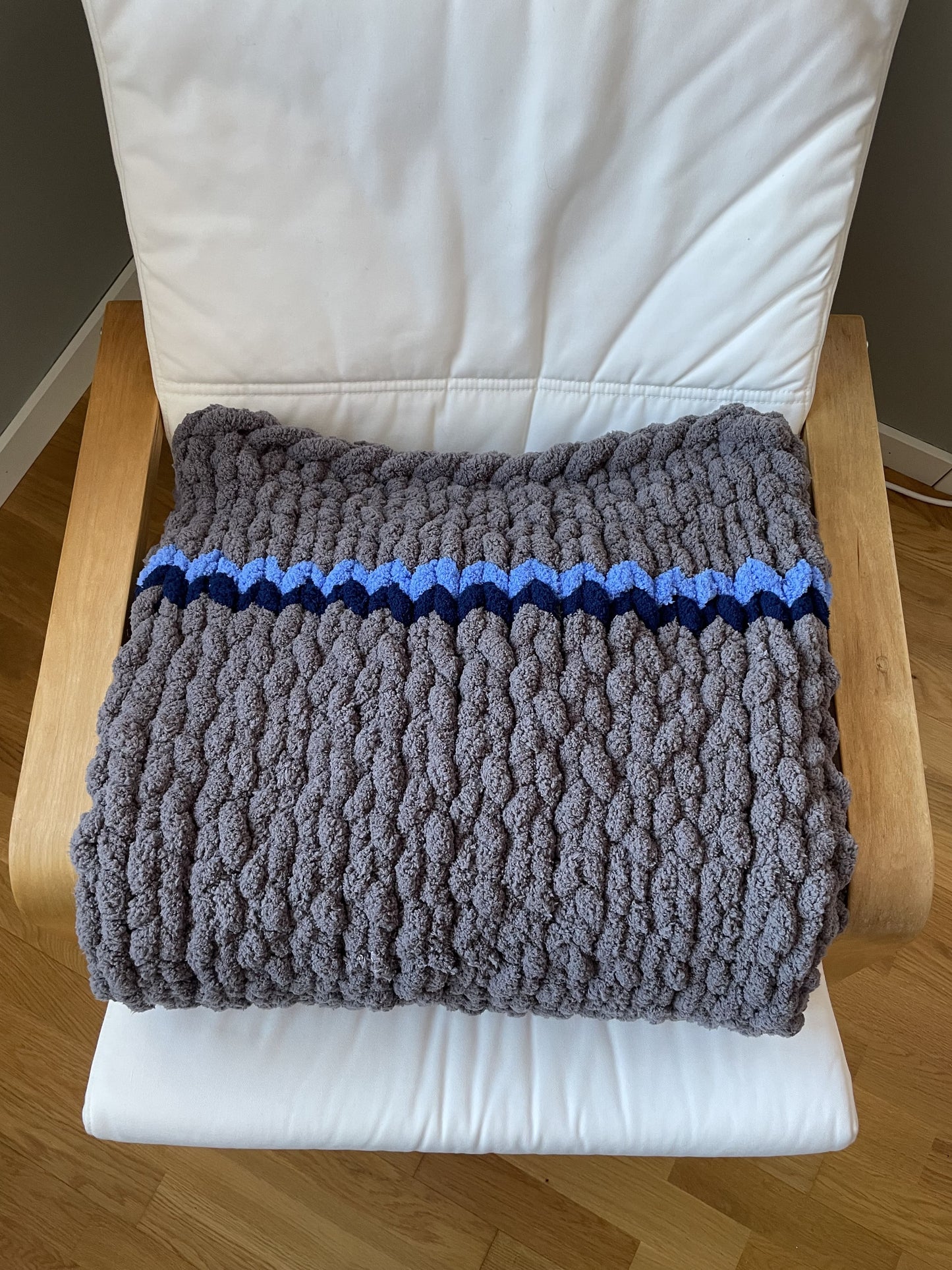 November Sky Chunky Knit Blanket Handmade Dark Gray