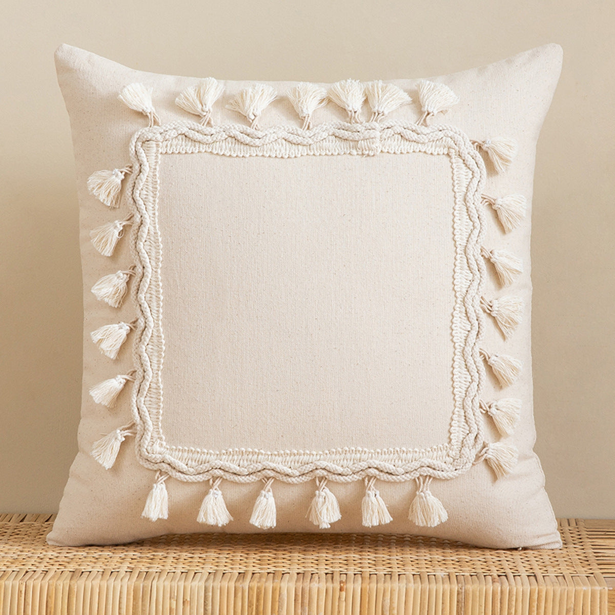 Rocío Cushion Cover | Cotton Fabric with Tassels & Fringe