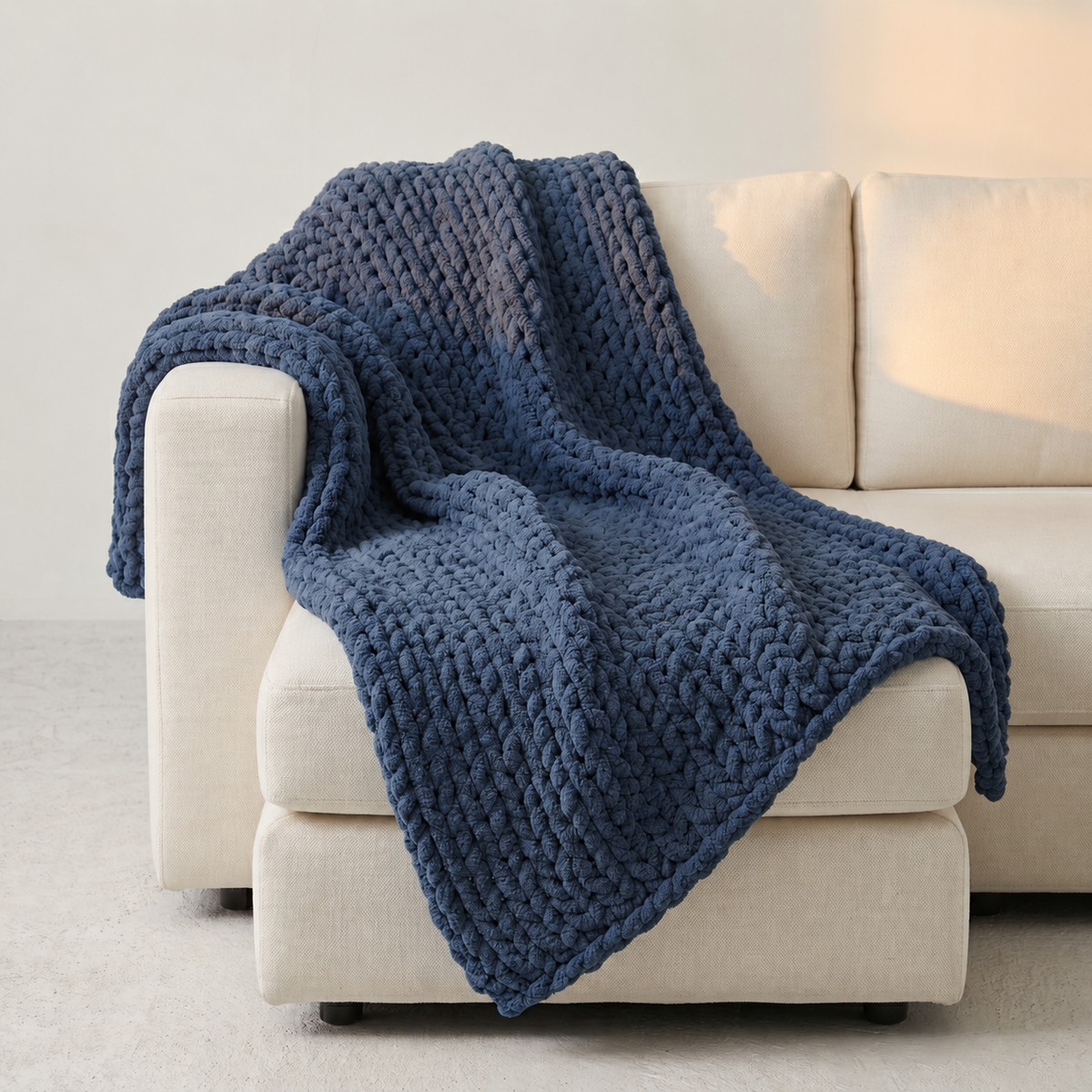 Video tutorial: Learn how to make a chunky knit blanket - English