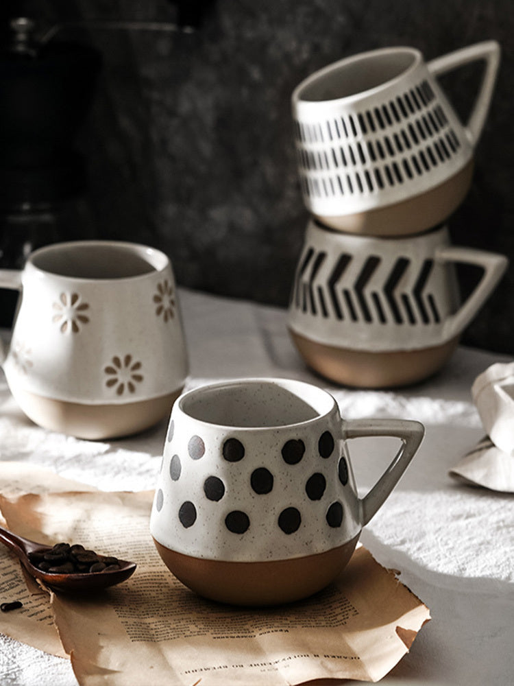 Aku Hand-Painted Mug | Japanese Stoneware (400–500 ml)